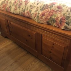 Real Wood Queen Size Bed: Headboard, Footboard, Rails, Mattress And Boxspring. Delivery Available 