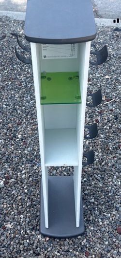 Xbox 360 holder hold games and controllers or headphones $25