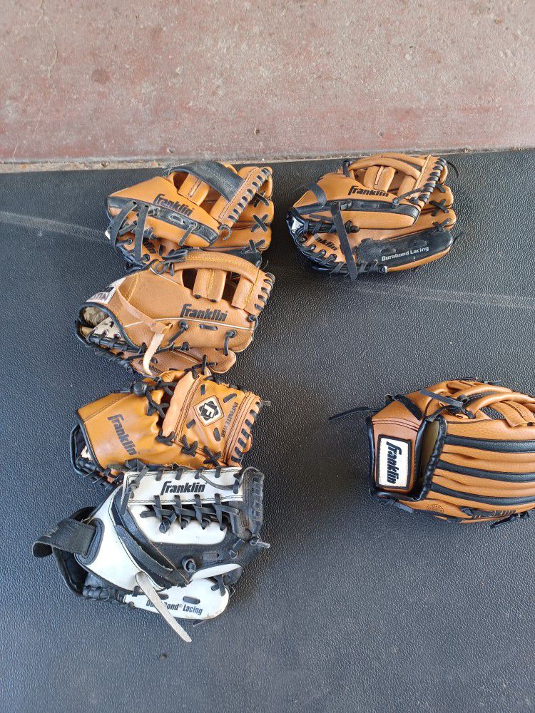 Baseball  Gloves 