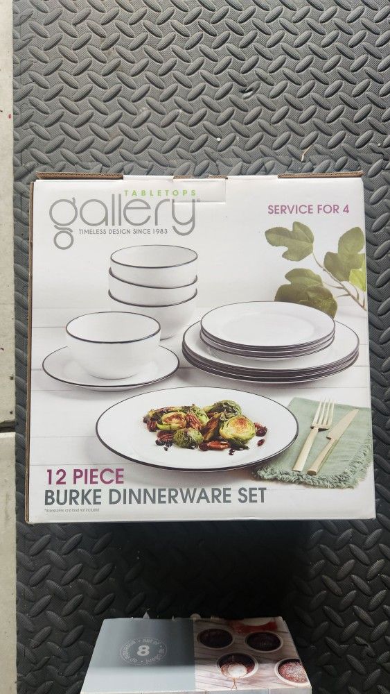 12 Piece Burke Dinnee Set