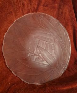 Large Frosted Glass Bamboo Leaf Platter