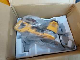 Dewalt 12"plug Miter saw