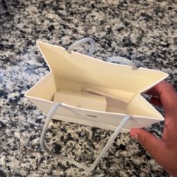 airpod pros 4th gen
