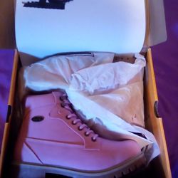 Shoe