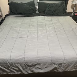 4-piece Bedroom King 