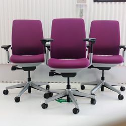 Steelcase Amia Chair  FULLY LOADED Office Desk Chair Read Description For Details 
 $350 Each/2 Left