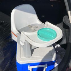 FREE BABY BOOSTER SEAT HESPERIA TODDLER CHAIR