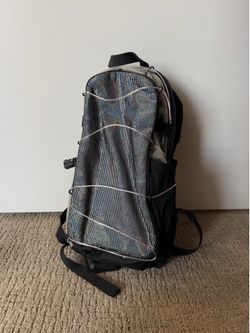 Clear Lunchbox Hydration Pack