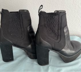 Ankle booties