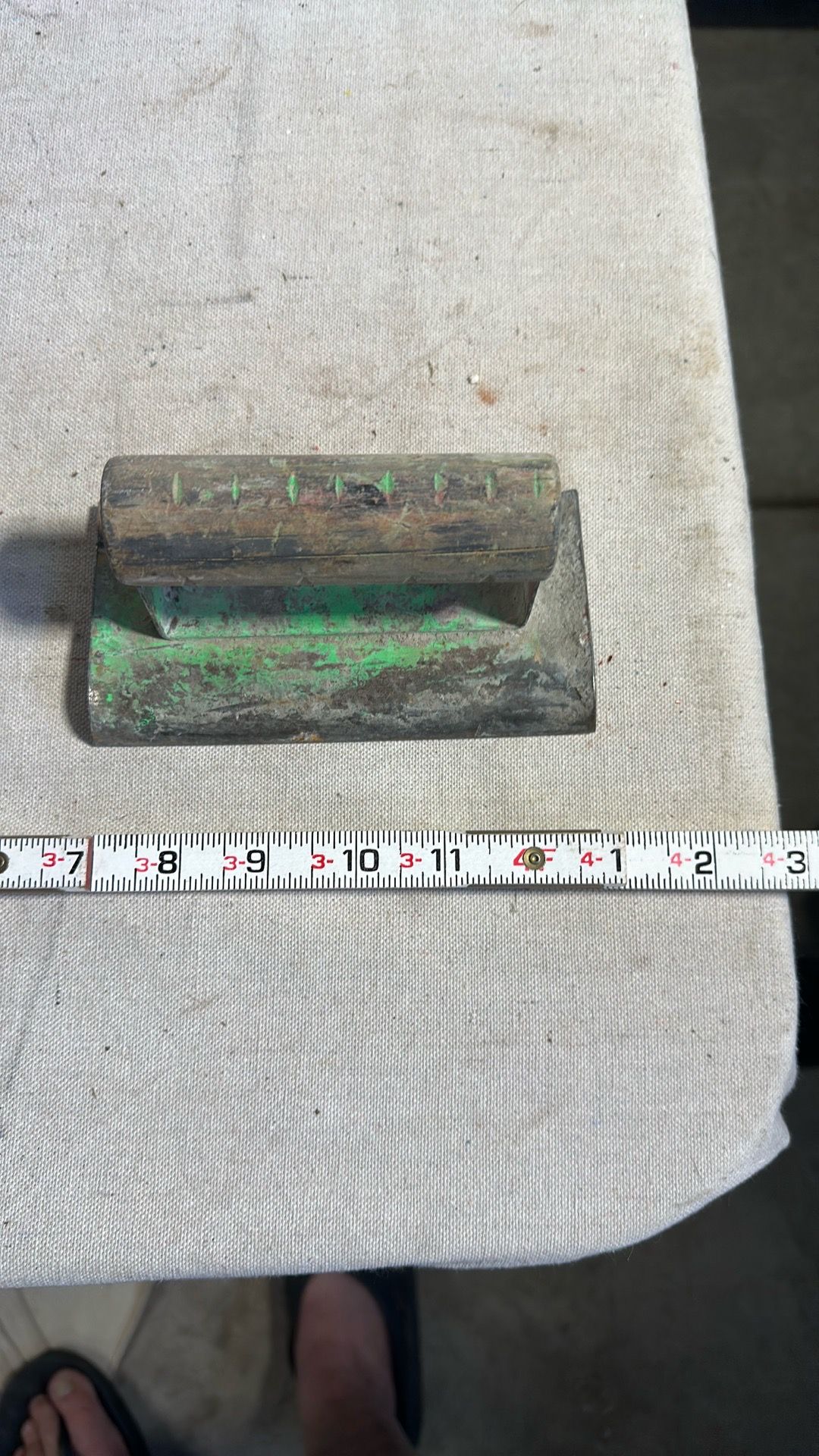 Half inch hand edger