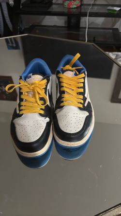 Travis Scott retro Lowe’s