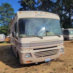 1997 Storm Motorhome 25'