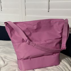 Crescent Weekender Bag - Berry (Beis)