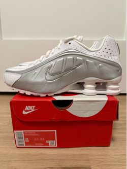 Nike Shox R4 “White Metallic Silver” Women’s Size 8 / Men’s 6.5 AR3595-101