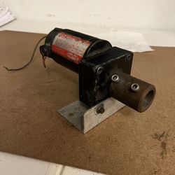 Dayton Permanent Magnet DC GearMotor