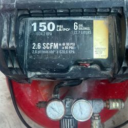 Vendo Este Compresor No Ace Los Camvios Pero Travaja Muy Vien