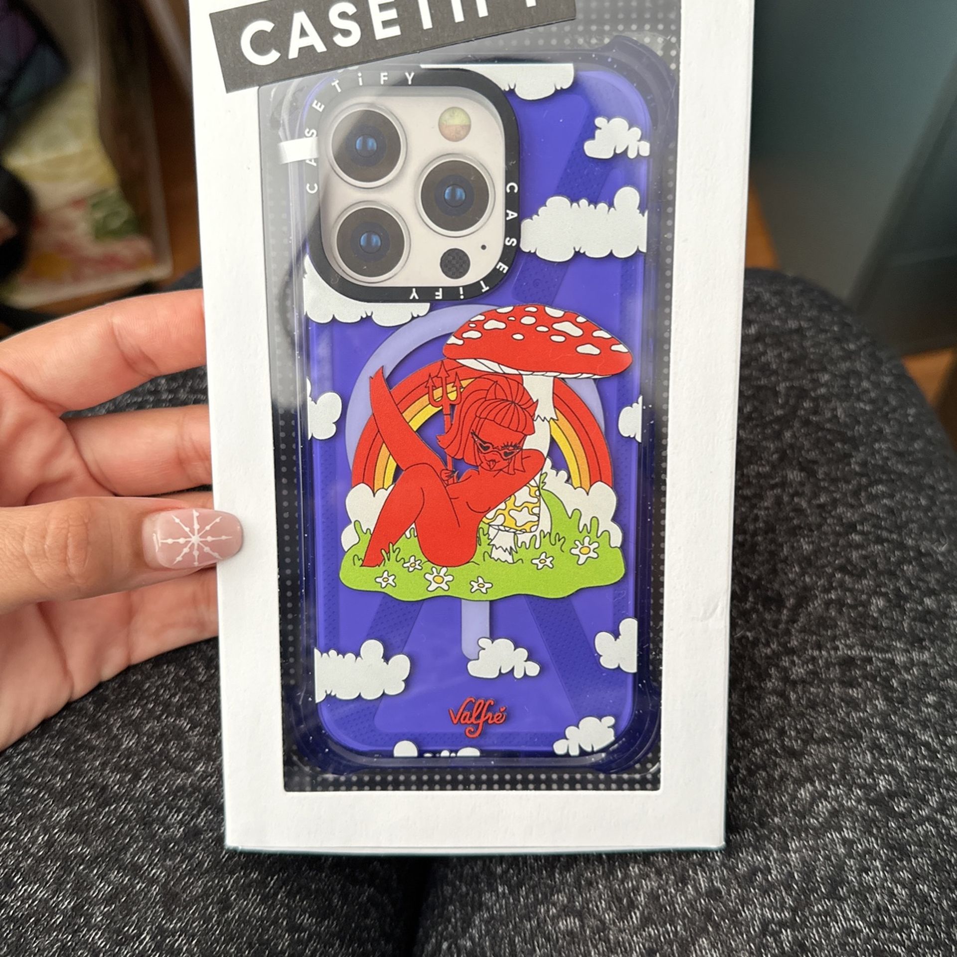 Valfre Casetify iPhone 14 pro for Sale in Bell Gardens, CA - OfferUp