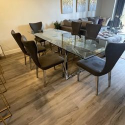 Glass Dining Room Table With  6 Chairs 