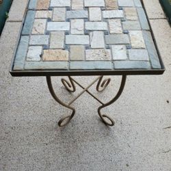 Small Side Table or Plant Stand **Zip Code 76120**