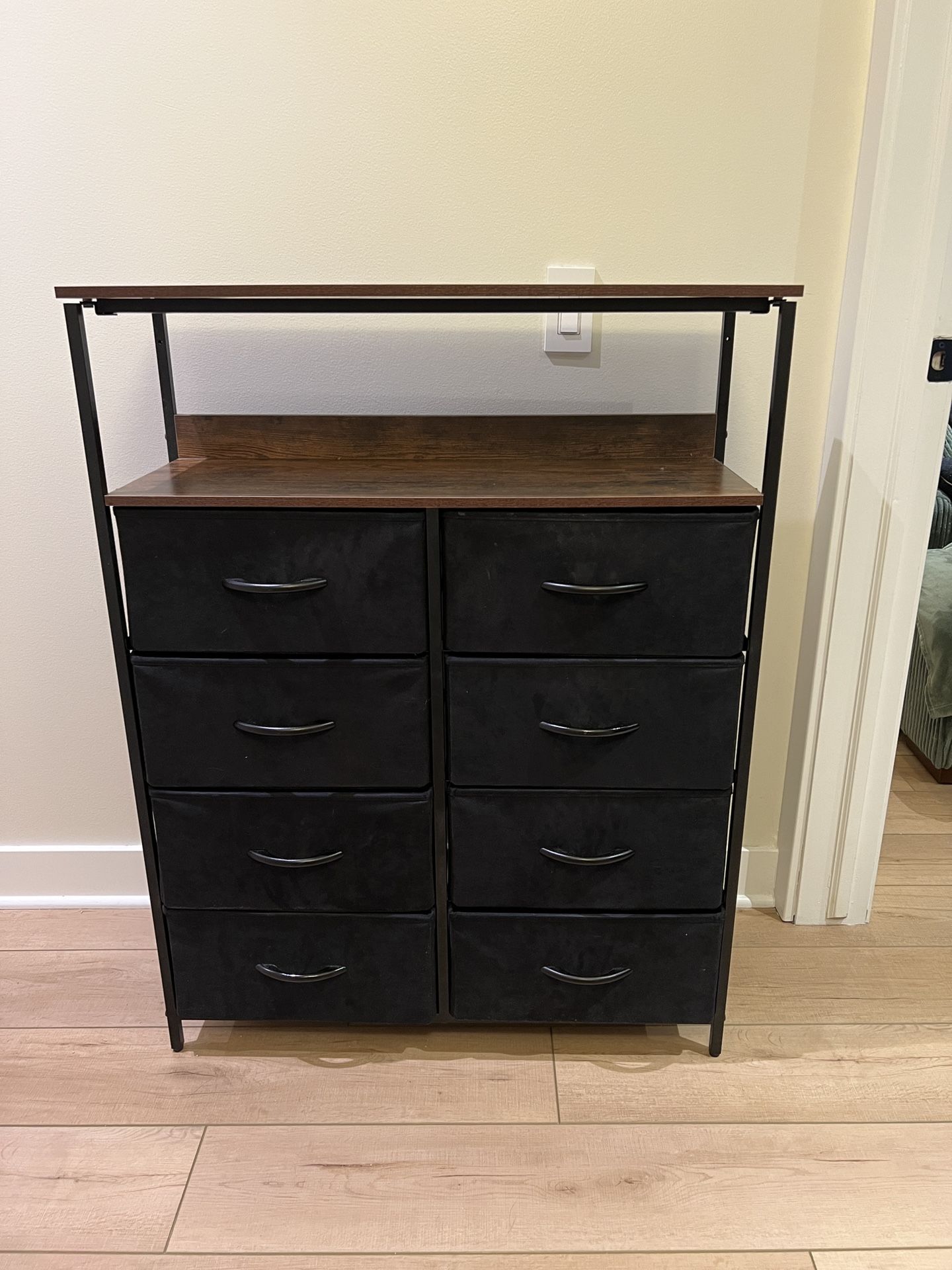 8 Drawer Dresser