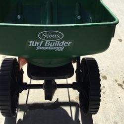 Scotts Seed Fertilizer Spreader