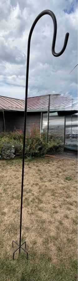Black Metal Shepherd's Hook.  Read description 1st