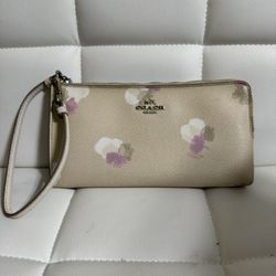 Coach Large Wristlet Floral Wallet 