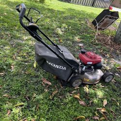 Honda dual blade mower