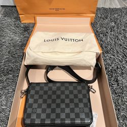 Louis Vuitton Cross Body Bag