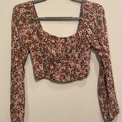 Floral Puff Sleeve Crop Top