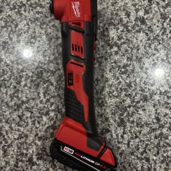 Milwaukee Multi Tool 