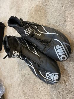 Size 10 OMP Race Shoes