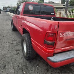 1999 Dodge Ram