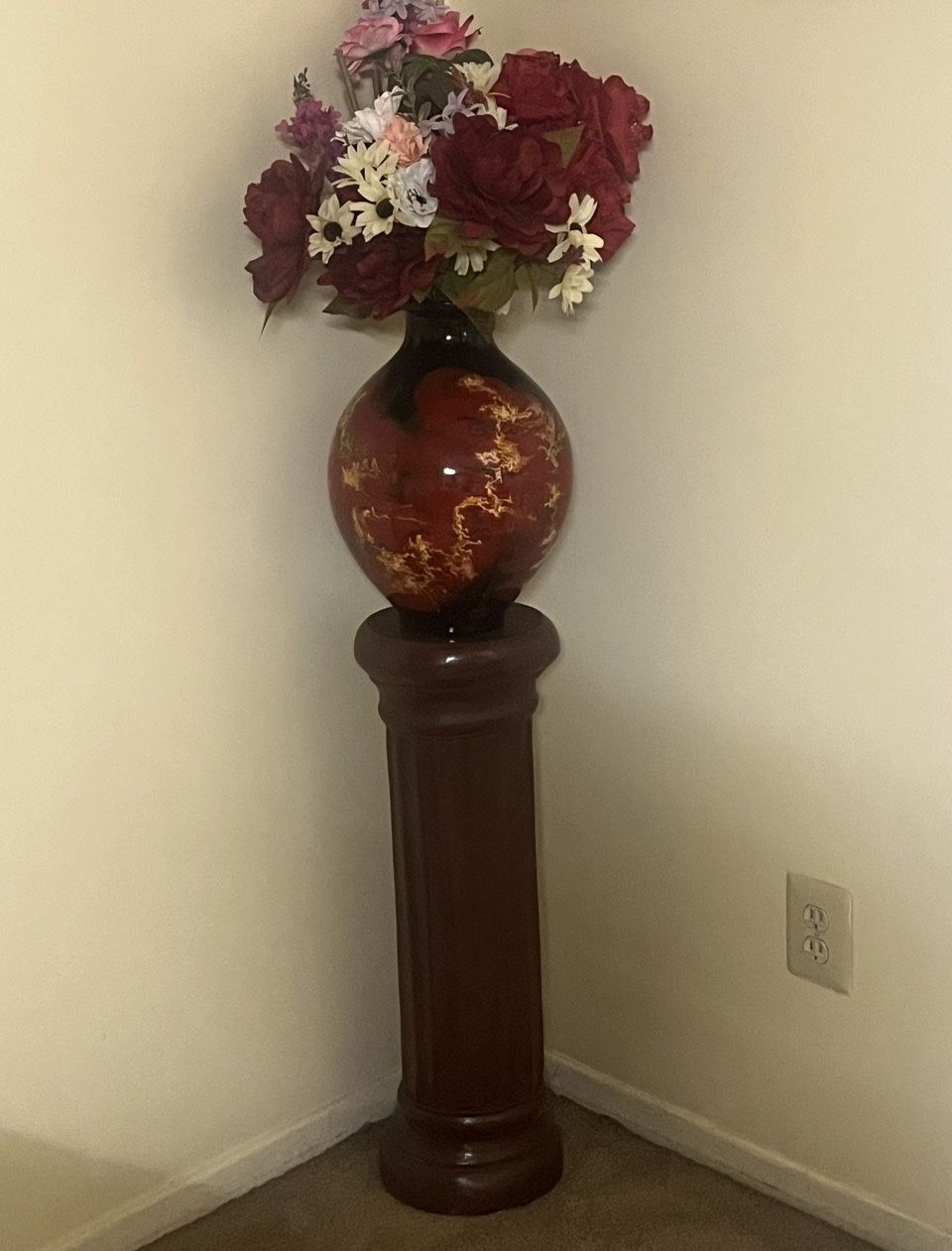 Brand New Large 18” Kutani Floral Vase With 28” Matching Pedestal Stand Pickup Gaithersburg Md20877 Please Check Out My Page Many New Items For Sale