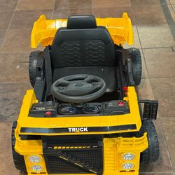 🔥Special Discount 🔥Kids Ride on Dump Truck, 12V Ride on Car with Electric Dump Bed and Extra Shovel, Spring Suspension Wheels, Music Player, LED Hea