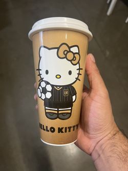 Hello Kitty x LAFC