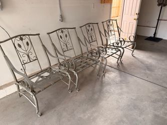 Free Martha Stewart patio chairs