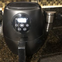 Like New Chef man Digital Air Fryer Timer And Temp Touch Control