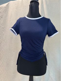 Fitz + Eddi Navy Ribbed Ringer Tee Size Small