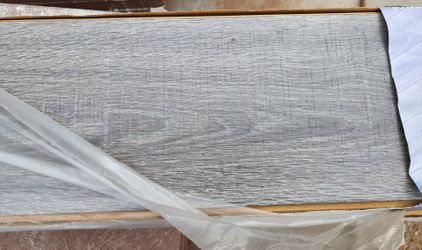 Pergo flooring 2 NEW IN BOX