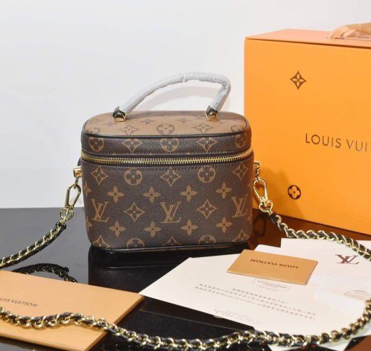 Louis Vuitton Bag Read Below Description Before Buying Item $  1  5  0