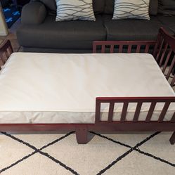 Toddler bed and Organic Naturepedic crib /toddler mattress