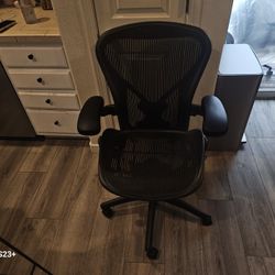 herman miller aeron b with lumbar