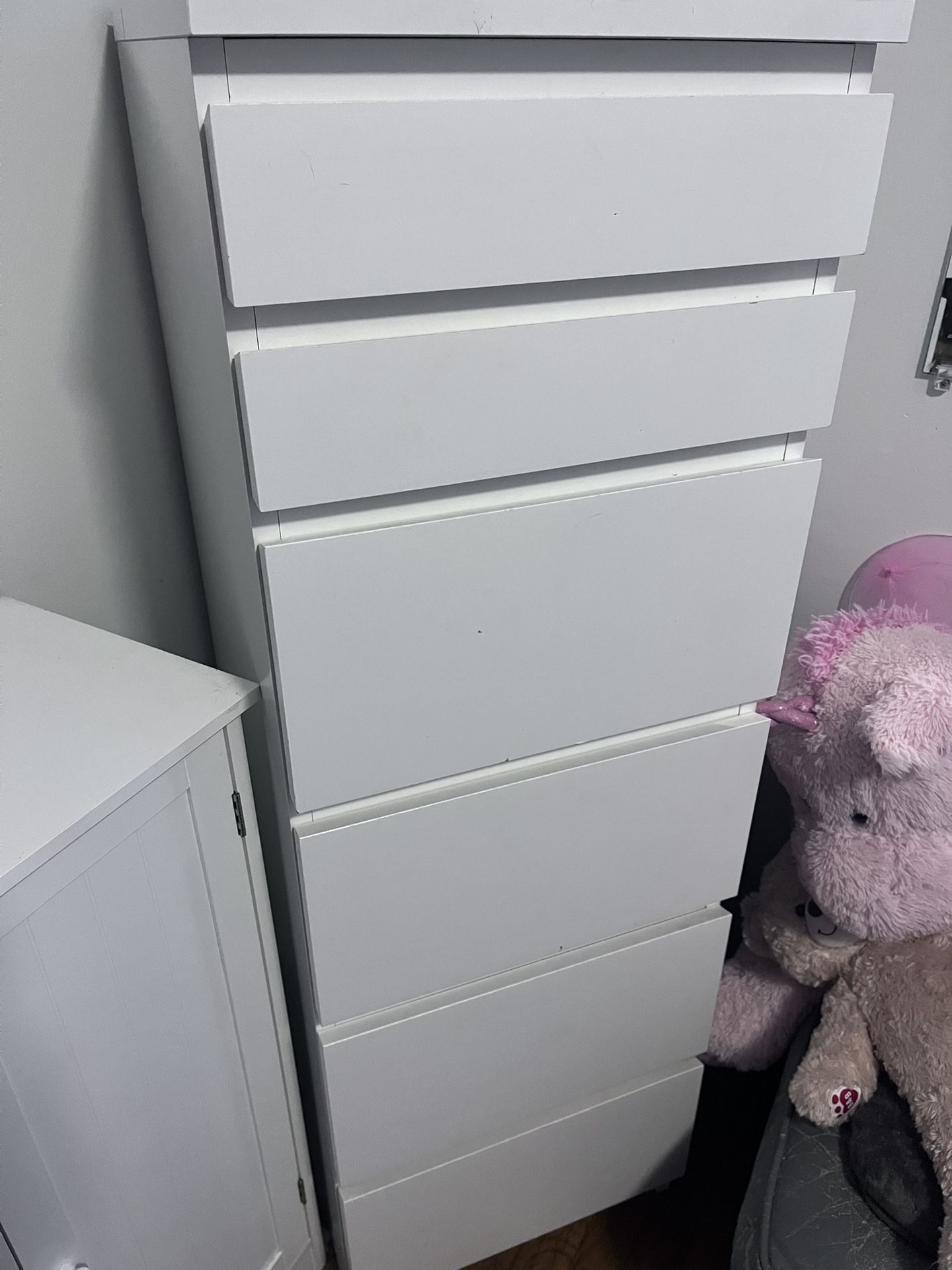 IKEA MALM 6 Drawer Chest with mirror 15 3/4” x 19 1/8” x 48 3/8"