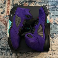 Air Jordan 5 Retro - Alternate Grape Size 11 M
