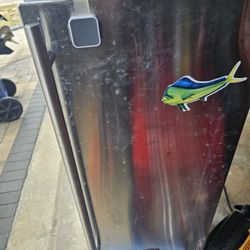 Marvel Under Counter Ice Machine 