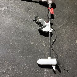Prowler tiller/trolling motor