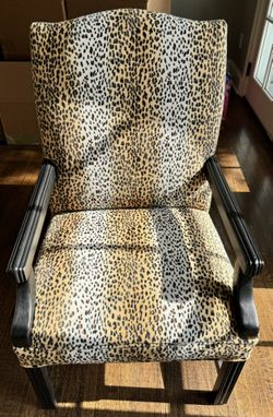 Animal Pattern Chair - Soft Plush