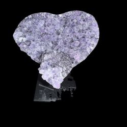 Amethyst Cluster Crystal Mini Hart Geode Druzy is a natural shape crystal