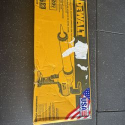 Dewalt 20v Caulking Gun 